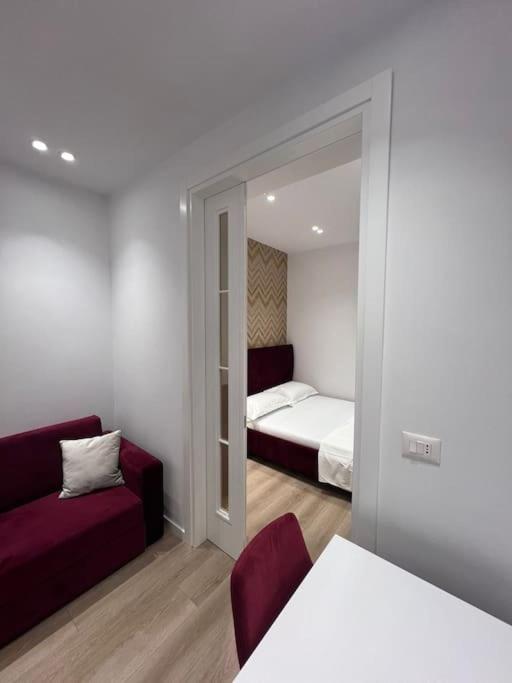Spacious Apartment Ish-Blloku Area ティラナ エクステリア 写真